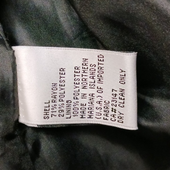 Talbots Petite size 16 women's black long sleeves blazer jacket. - Picture 13 of 17